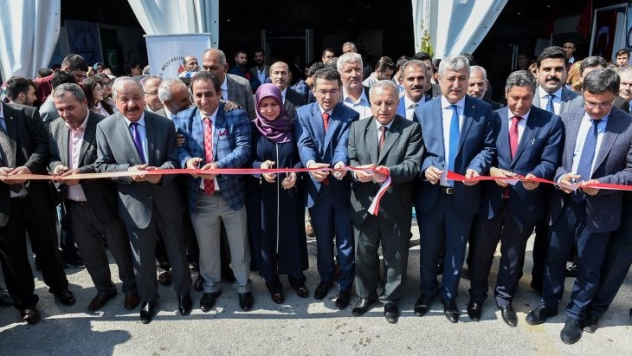 El Emeği Göz Nuru Sergisi Açıldı