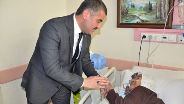 Avşar'ın Anneler Günü Mesajı