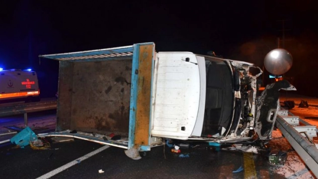 Bitlis'te trafik kazası: 4 yaralı