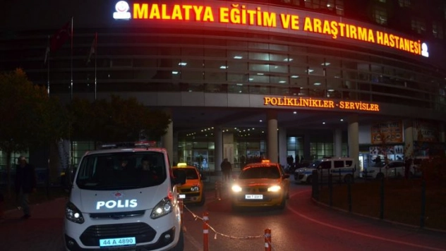 Tedavi gördüğü hastanede kendini vurdu