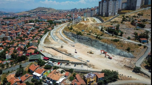 Güney Kuşak Yolu'nun Kernek Bölümünde Kanal Üstü Kapatıldı