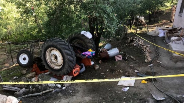 Malatya'da traktör devrildi: 1 ölü