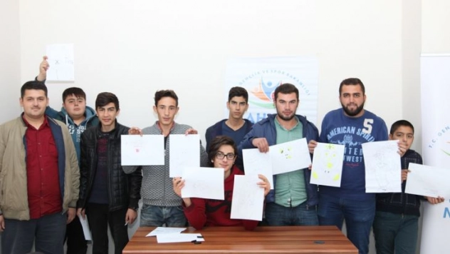 Ahlat'ta 'Edepli Karikatür ve Mizah Kulübü' kuruldu