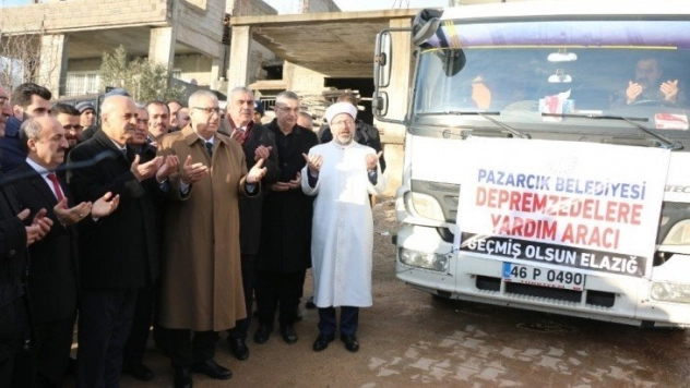 Elazığ için toplanan yardımlar yola çıktı