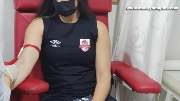 Elazığ İl Özel İdare Kadın Basketbol Takımı sağlık kontrolünden geçti