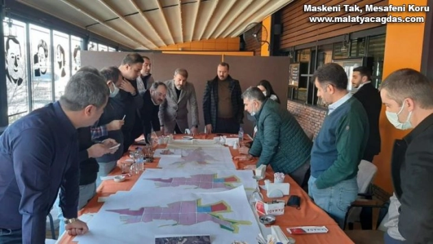 Başkan Yaşar Karakoçan'da Besi OSB projesinin başlatılması için süreçler start almıştır