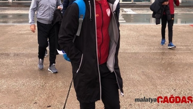 Elazığspor 18 futbolcuyla İstanbul'da