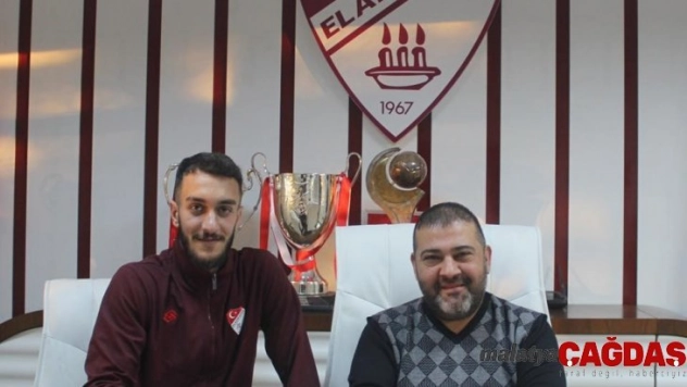 Elazığspor iki oyuncunun sözleşmesini uzattı