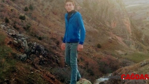 Elindeki tüfek kazara ateş alan liseli hayatını kaybetti