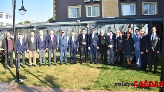 Emekliliğe ayrılan Kaymakam Kazım Tekin için veda yemeği