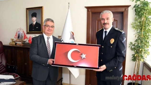 Emniyet Müdürü Ergüder'den Vali Pekmez'e ziyaret