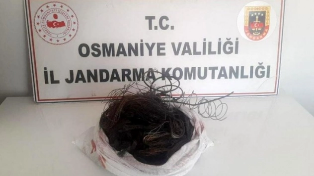 Enerji nakil hattından kablo çalan şahıslar yakalandı