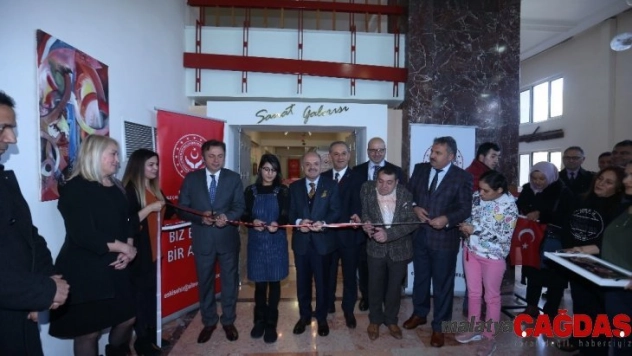 Engelleri Birlikte Aşıyoruz El Sanatları Sergisi