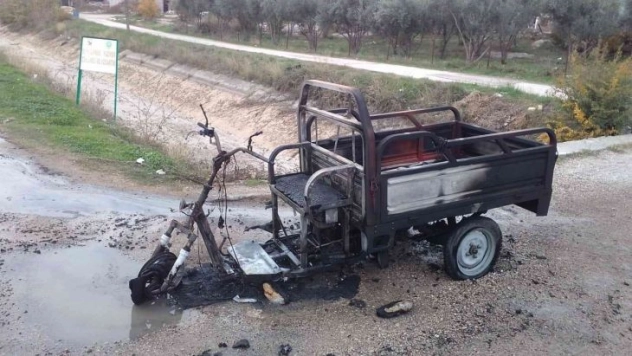 Engelli aracı alev alev yandı