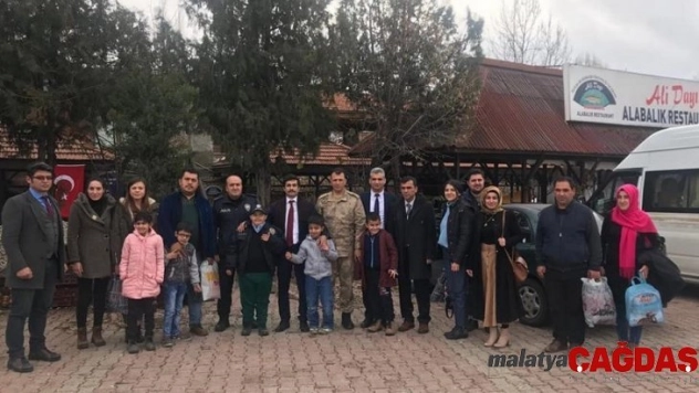 Engelliler sevindirildi