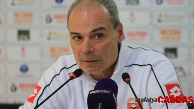 Engin İpekoğlu: 'Devre arasına kadar böyle devam edeceğiz'