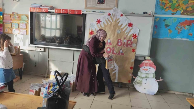 Erciş'te öğrencilerin karne sevinci