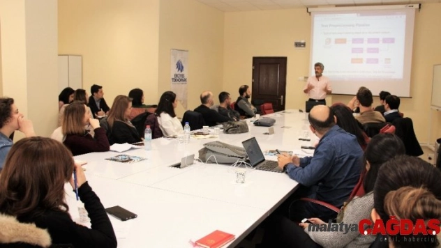 Erciyes Teknoloji Transfer Ofisi Akademisyenler İçin ARDEB Proje Önerisi Yazma Eğitimleri Düzenleyecek