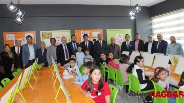 Erdemli'de tasarım ve beceri atölyesi kuruldu