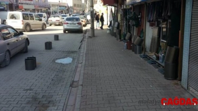 Ereğli'de zabıta kaldırım işgaline geçit vermiyor