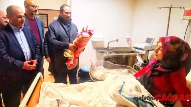 Erzincan'da 2020'nin ilk bebeği 'Asım' oldu