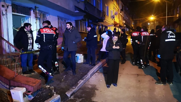 Erzurum'da bir kişi baltayla ağır şekilde yaralandı