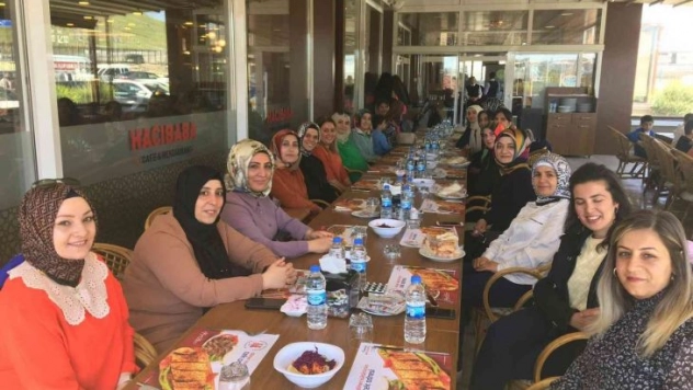 Erzurum'da öğretmen, öğrenci ve veli kaynaşması