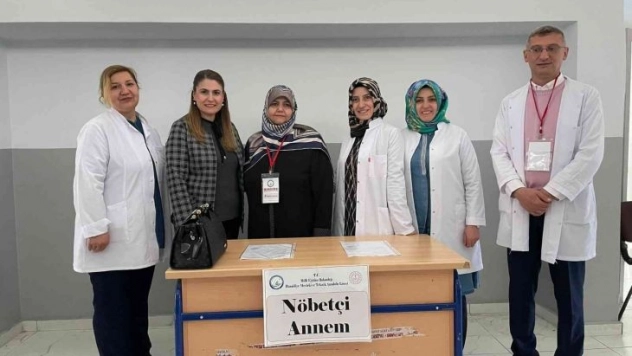 Erzurum Hamidiye Mesleki ve Teknik Anadolu Lisesinden dikkat çeken bir uygulama 'Nöbetçi Annem'