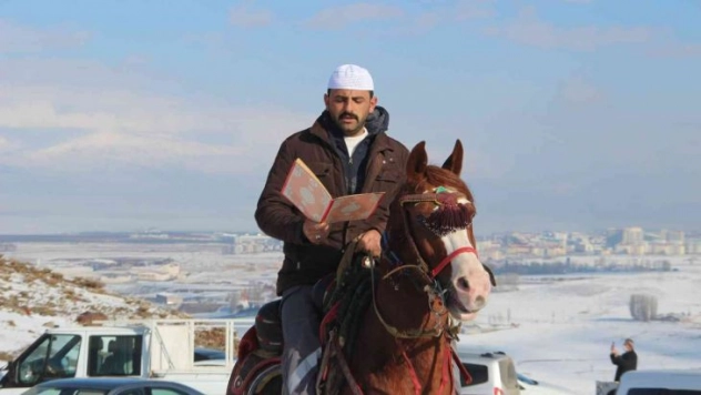 Erzurum'un 500 yıllık kadim geleneği 'Binbir Hatim' başladı