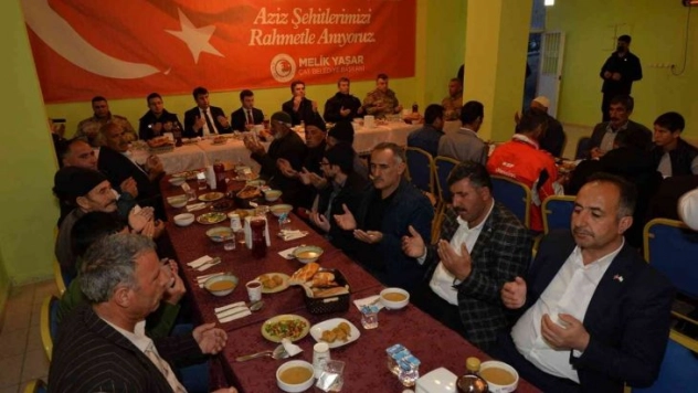 Erzurum Valisi Memiş: 'Terörle mücadele kararlılıkla sürüyor'