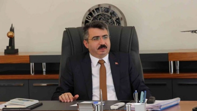 Erzurumlu başkana övgü