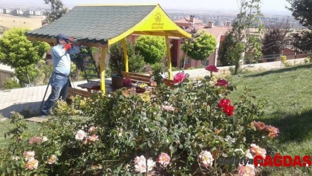 Esentepe TOKİ Parkına malzeme montajı yapıldı