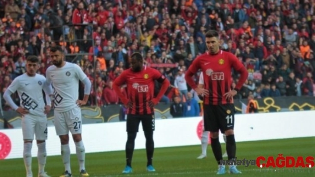 Eskişehirspor'da Milinkovic ile yollar ayrıldı