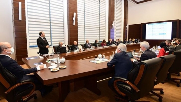 ETÜ Senatosu, YÖK Başkanı Özvar'ın katılımıyla toplandı