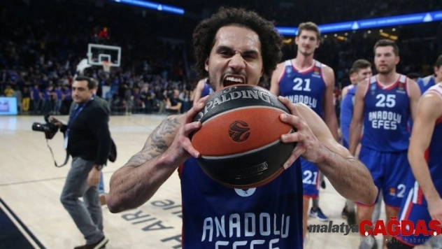 Euroleague'de Kasım ayının MVP'si Larkin