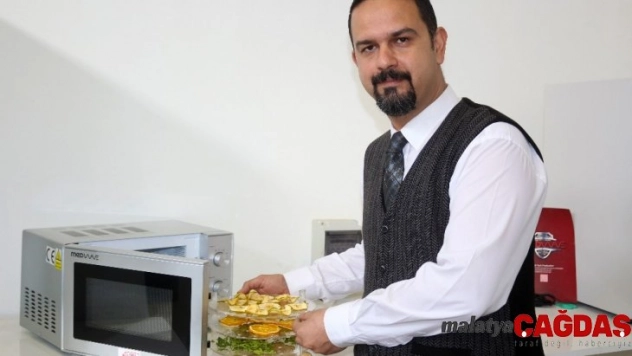 Ev hanımlarının işini kolaylaştıracak cihaz Van'da üretildi