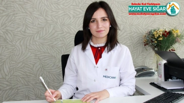 Evde yemek yaparken korona virüse dikkat