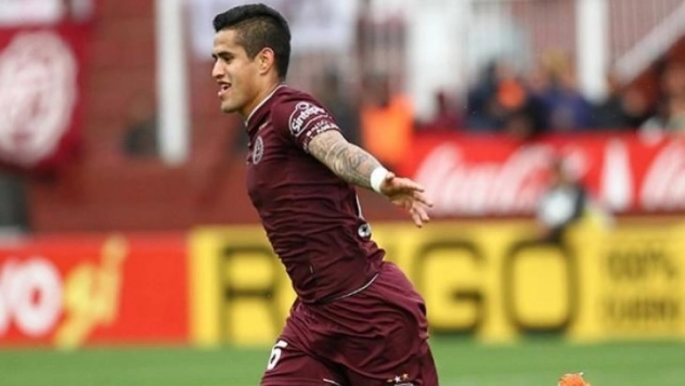 Arjantinli Ayala ile anlaşmaya vardı