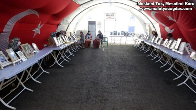 Eylemdeki baba Erdinç: 'Elindeki kalemi kırdılar silah verdiler bize karşı'