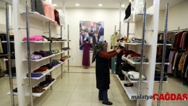 Eyüpsultan'da 'Şefkatli Elleri' ihtiyaç sahiplerine uzanıyor