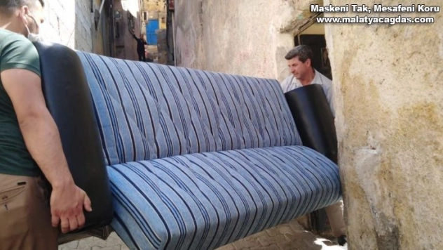 Eyyübiye Belediyesi dar gelirli ailelerin ihtiyaçlarını gideriyor