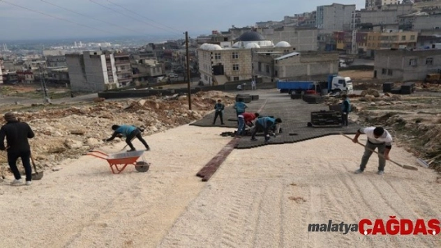 Eyyübiye ve Kırsalında yol yapım çalışmaları devam ediyor