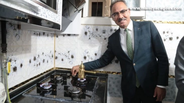 Eyyübiye'ye doğalgaz verilmeye başlandı