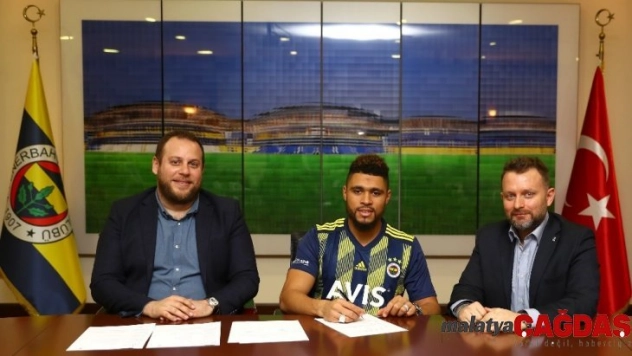 Falette: 'Fenerbahçe hem Türkiye'de hem de dünyadaki en iyi kulüpler arasında'