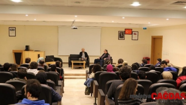 Felsefe ve Çeviri Söyleşisi SAÜ'de gerçekleştirildi