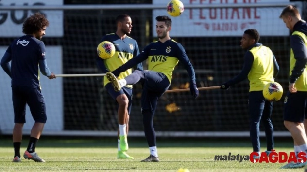 Fenerbahçe, Sivasspor maçı hazırlıklarını tamamladı