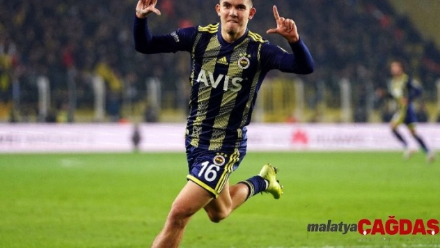 Ferdi Kadıoğlu etkisini gösterdi