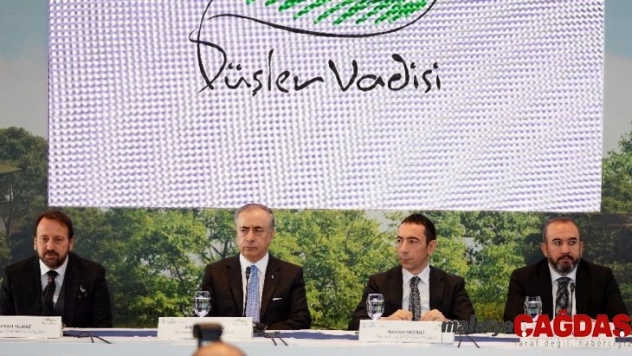 Florya Galatasaray'da kaldı