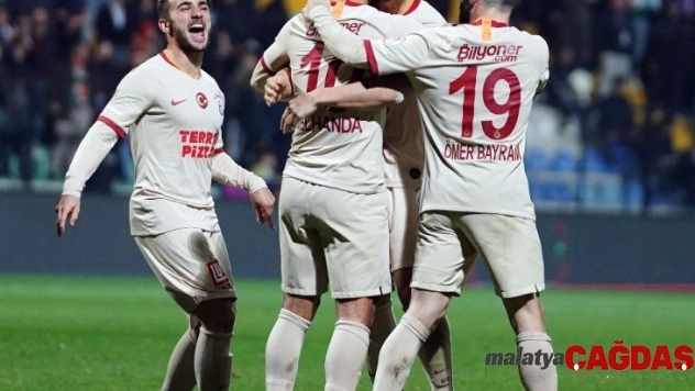 Galatasaray 4 golle turladı