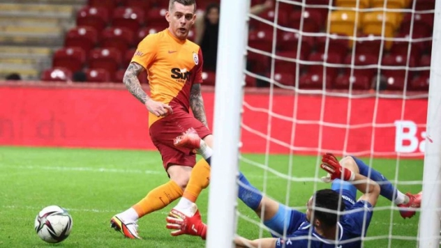 Galatasaray, Denizlispor maçında konuşulan isim kaleci Abdülkadir Sünger